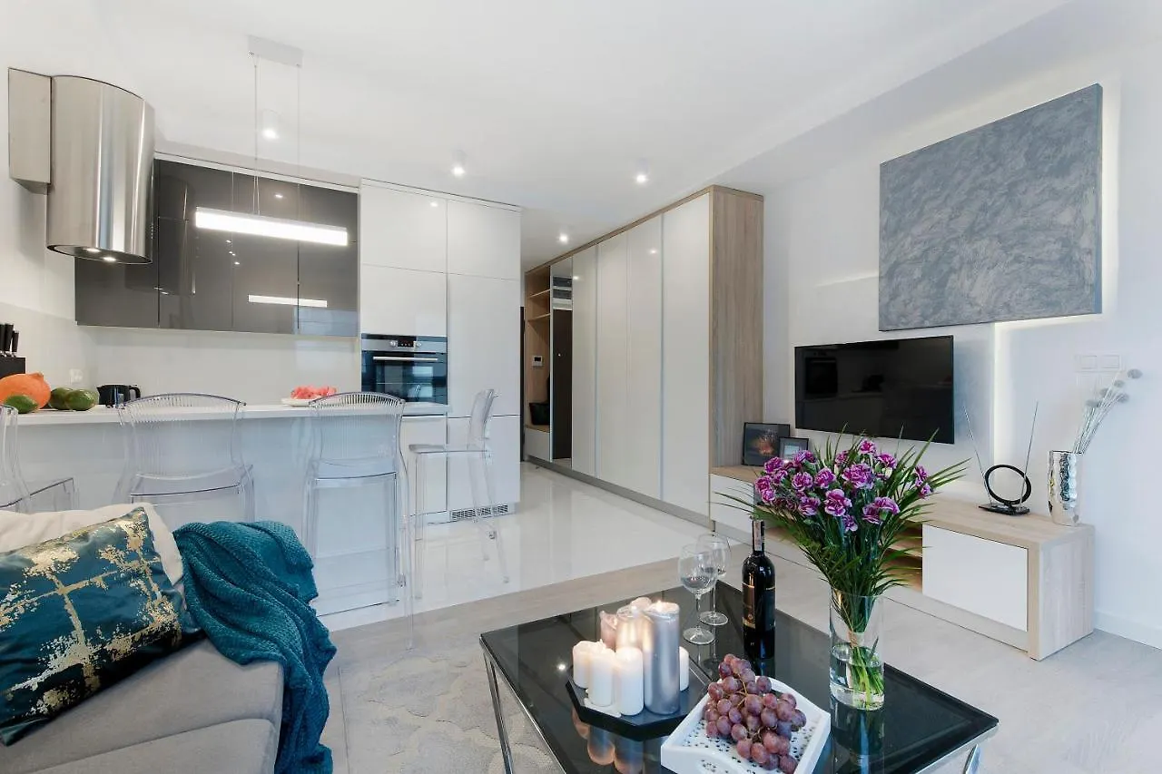 Chlodna P&O Serviced Apartments Warsaw 0*,  Poland