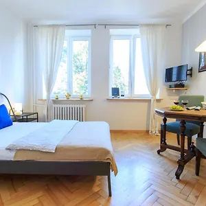 Apartamento Bednarska, Varsovia